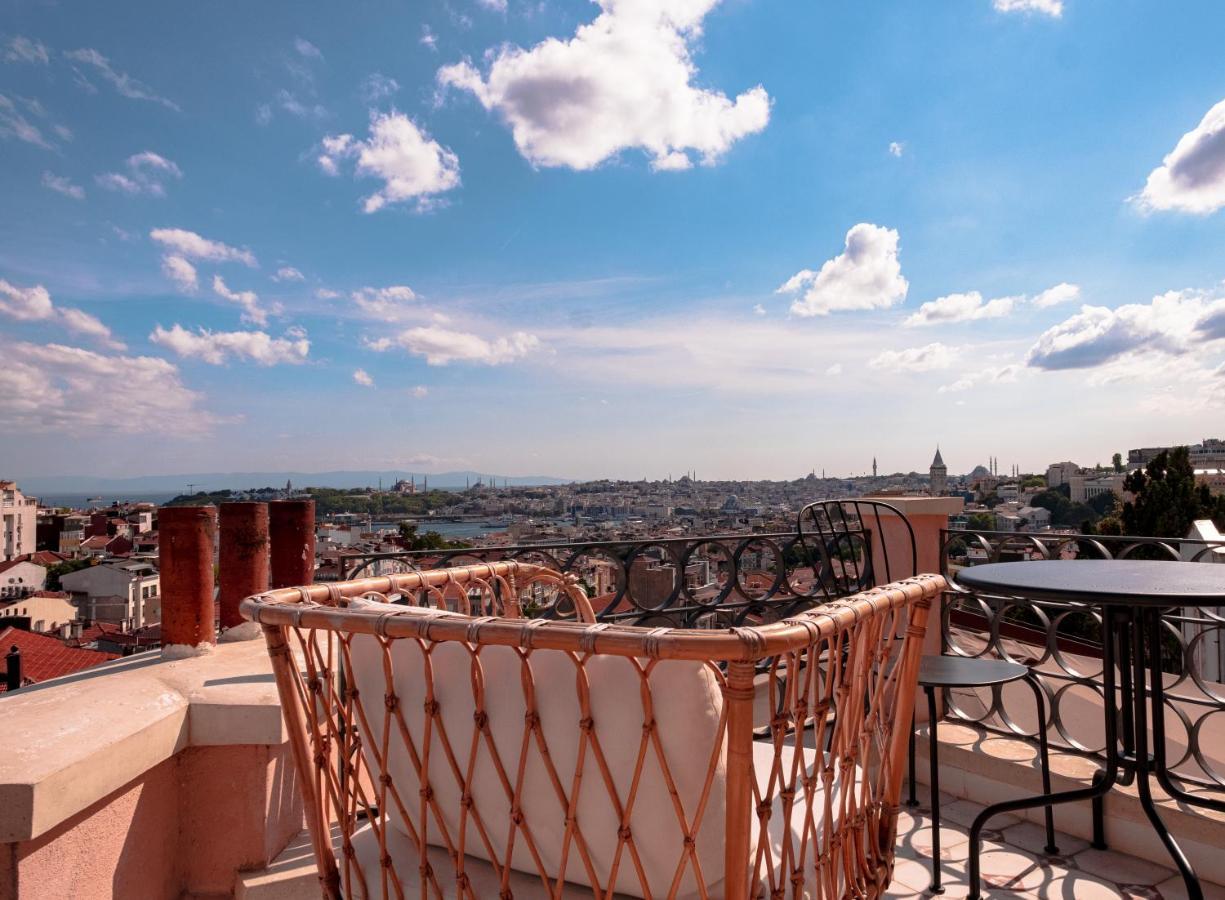 Homie Suites - Turna Residences In Cihangir Стамбул Экстерьер фото
