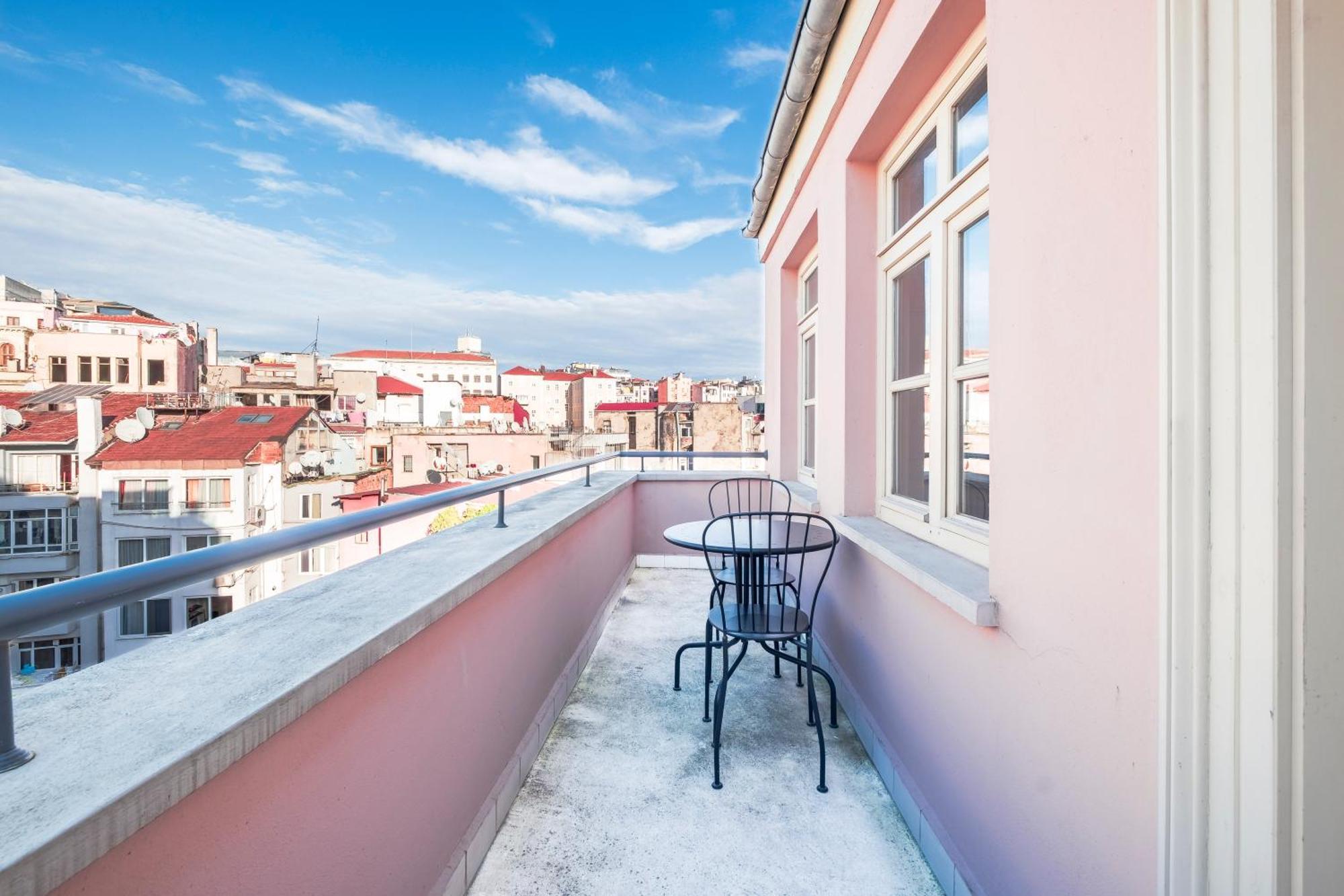 Homie Suites - Turna Residences In Cihangir Стамбул Экстерьер фото