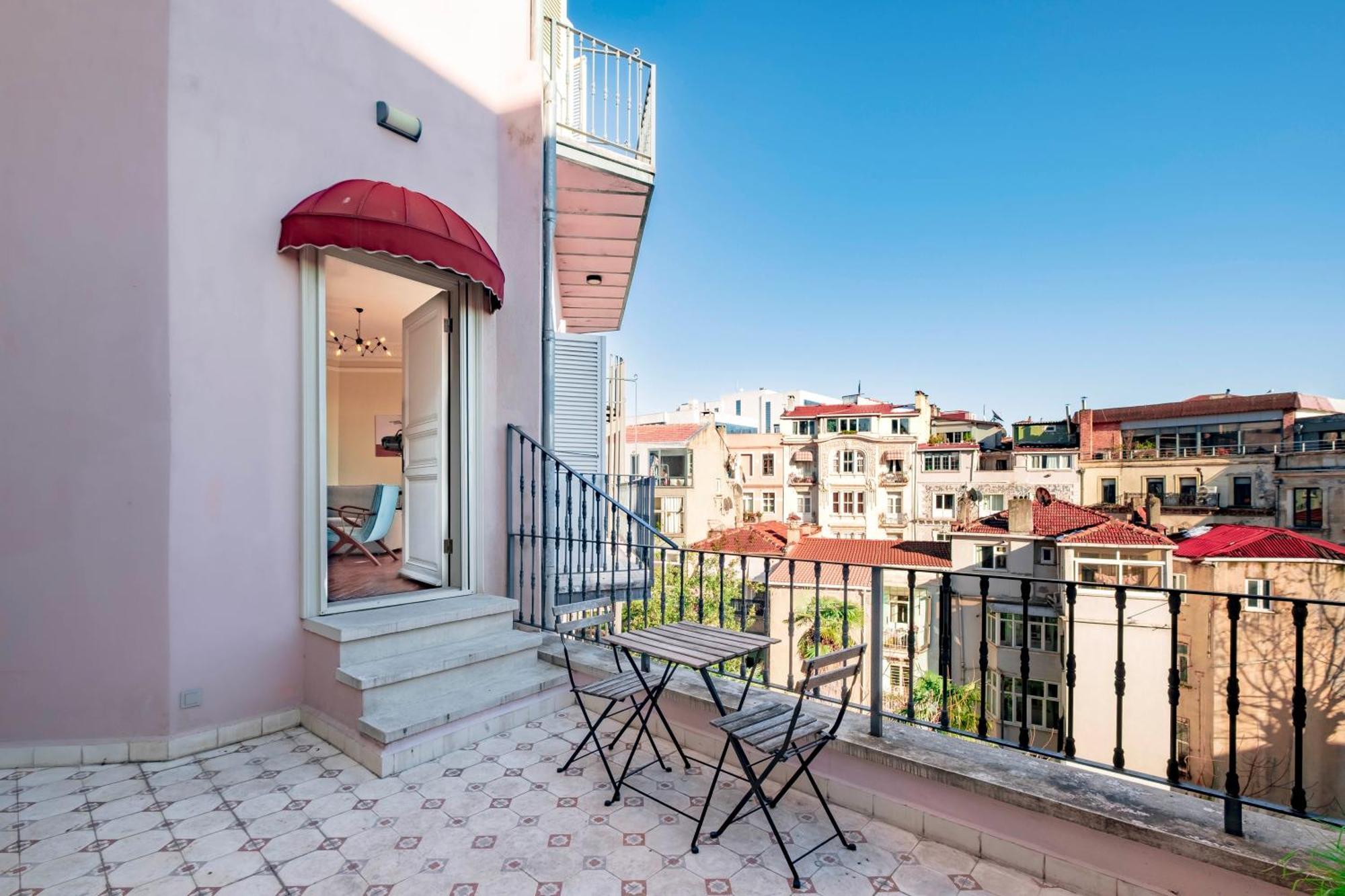 Homie Suites - Turna Residences In Cihangir Стамбул Экстерьер фото